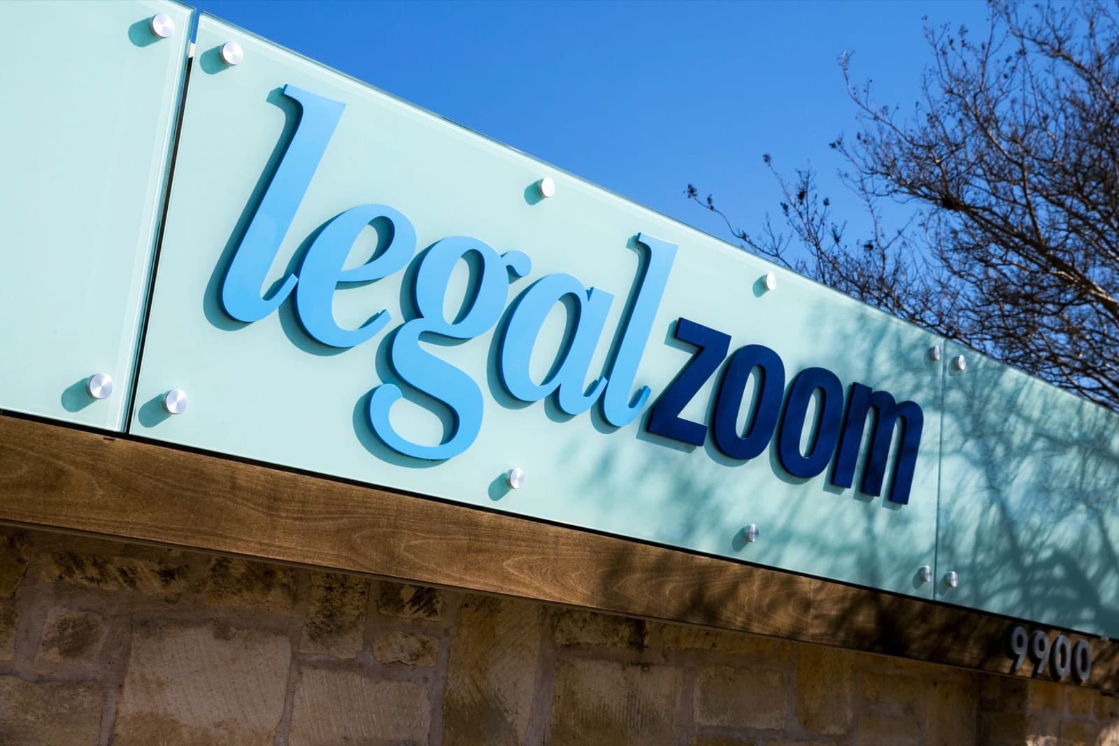 LegalZoom, UX100 leader in Legal Tech